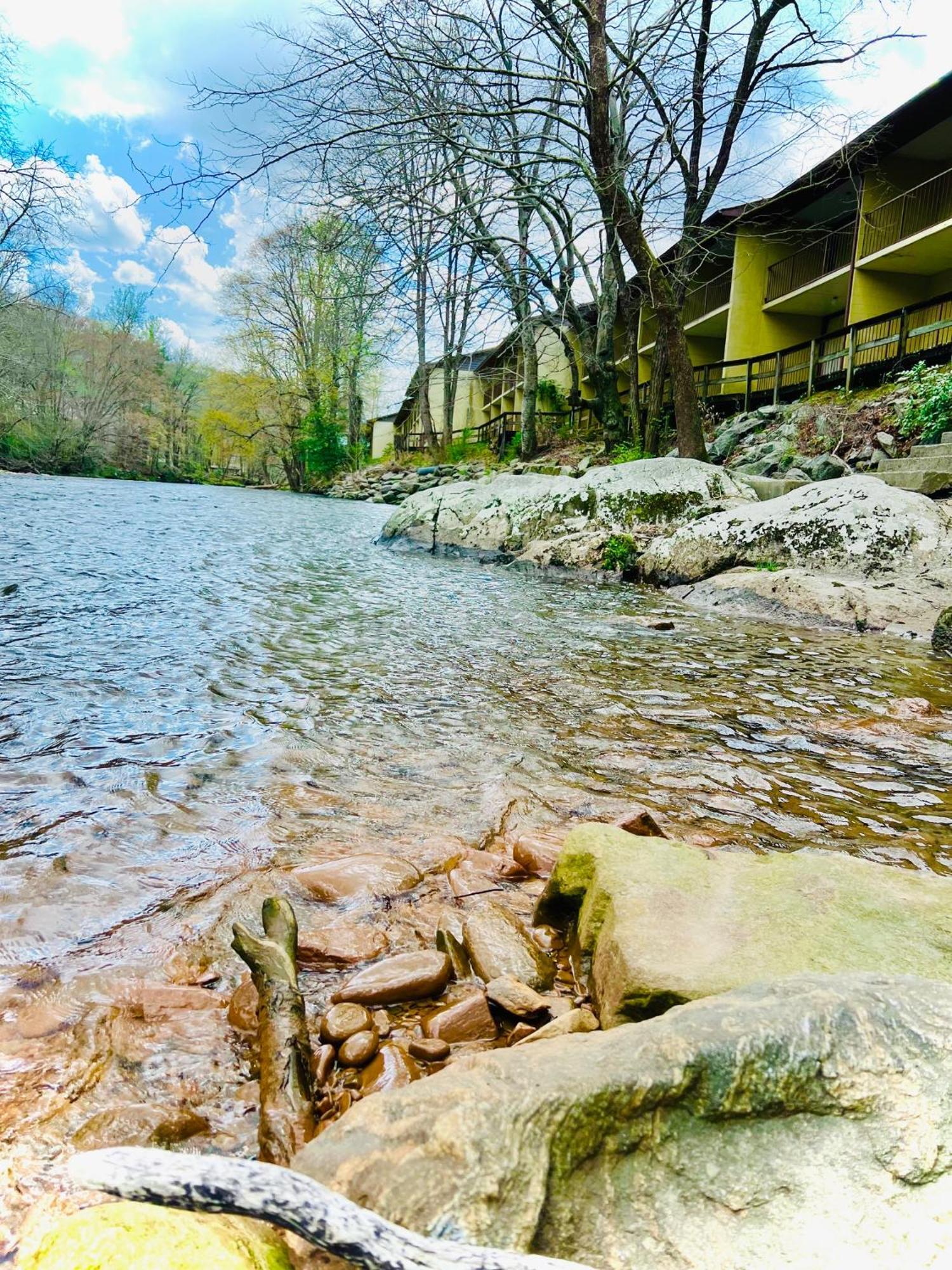 Newfound Lodge On The River Cherokee Dış mekan fotoğraf